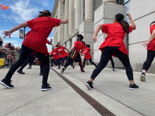 Photograph of How Movement Moves dance performance