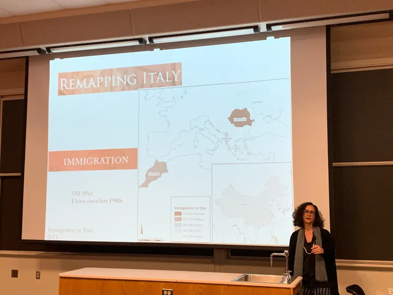 Fiore presenting